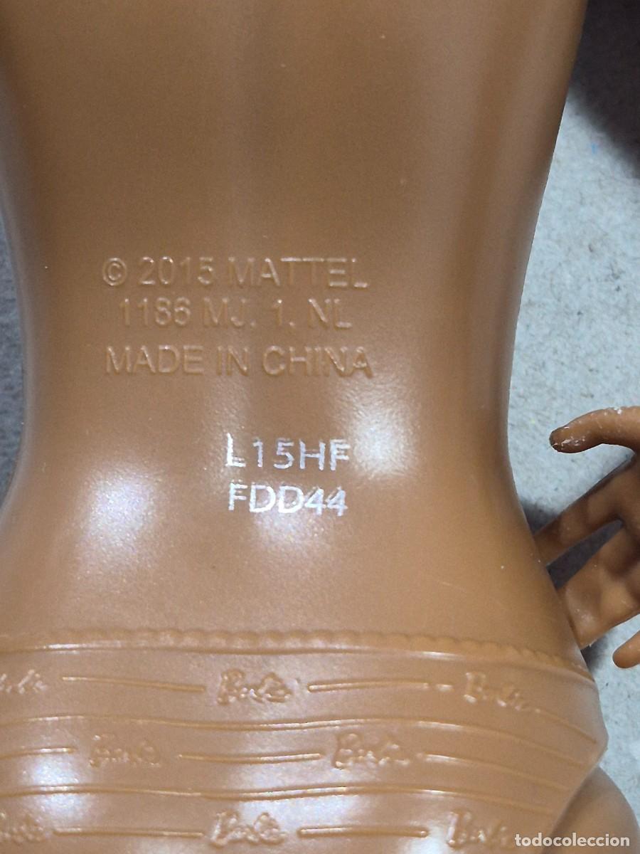 Barbie y Ken: Mu&ntilde;eca barbie negra desnuda - Foto 6