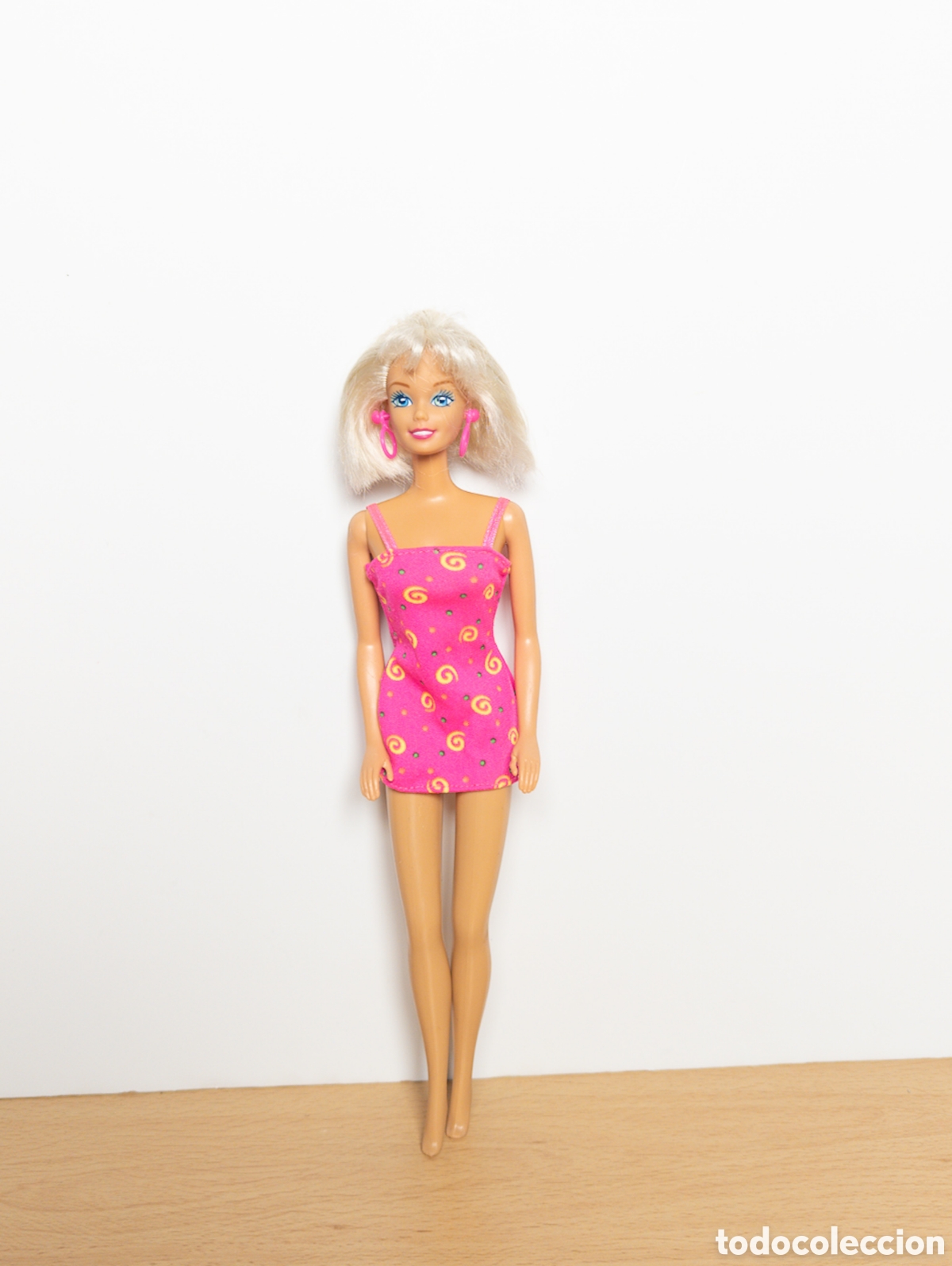 Barbie y Ken: Mu&ntilde;eca Barbie Ruffle Fun - Foto 1