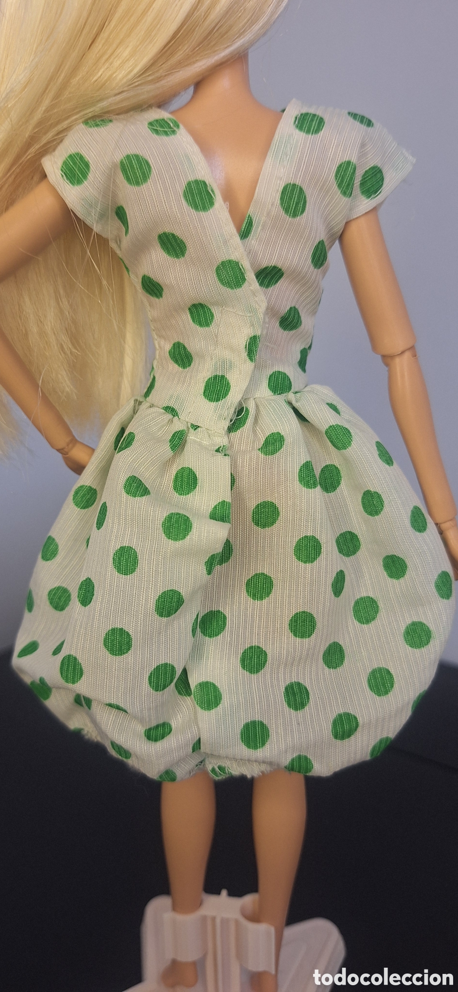 Barbie y Ken: vestido Barbie Chic congost - Foto 2