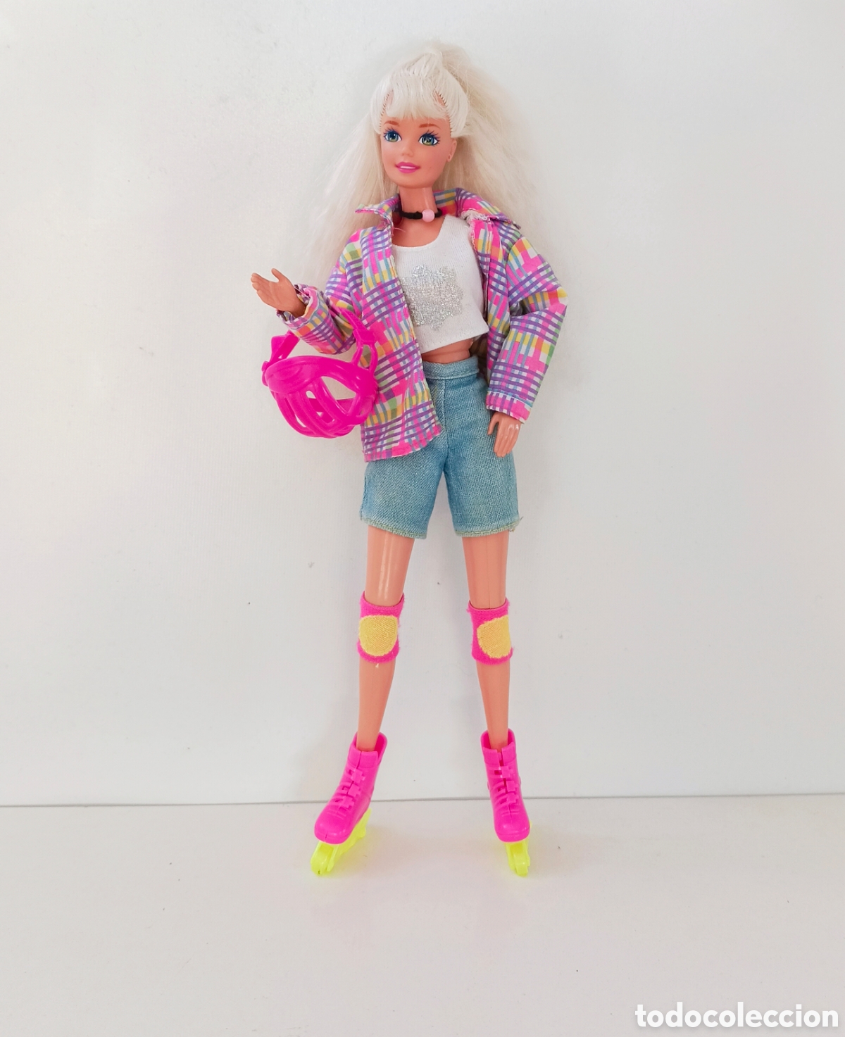 Barbie e Ken: Barbie In line Skating 1995 patinadora con casco y accesorios a&ntilde;os 90 rollerblade roller skater