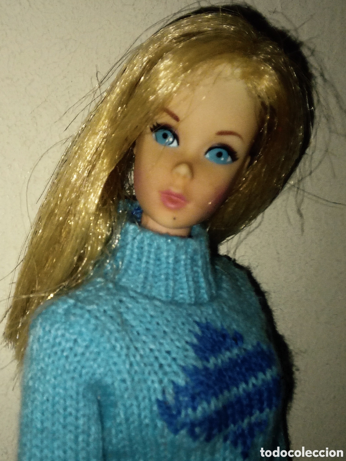 Barbie y Ken: DIFICIL RARA MU&Ntilde;ECA BARBIE RETRO VINTAGE TNT TWIST N' TURN DE MATTEL CON RAYA EN MEDIO A&Ntilde;OS 70 KOREA