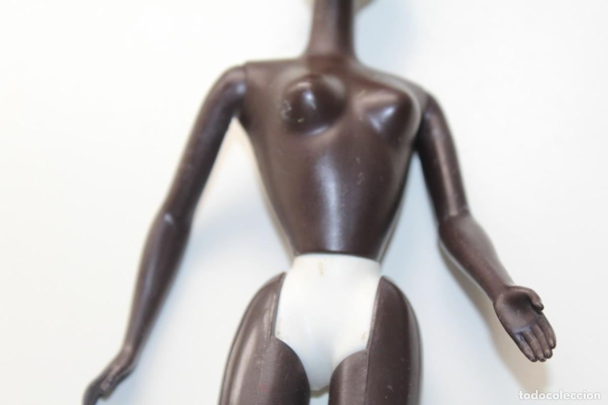 Barbie y Ken: BARBIE DE MATTEL NEGRA 2001 - Foto 5