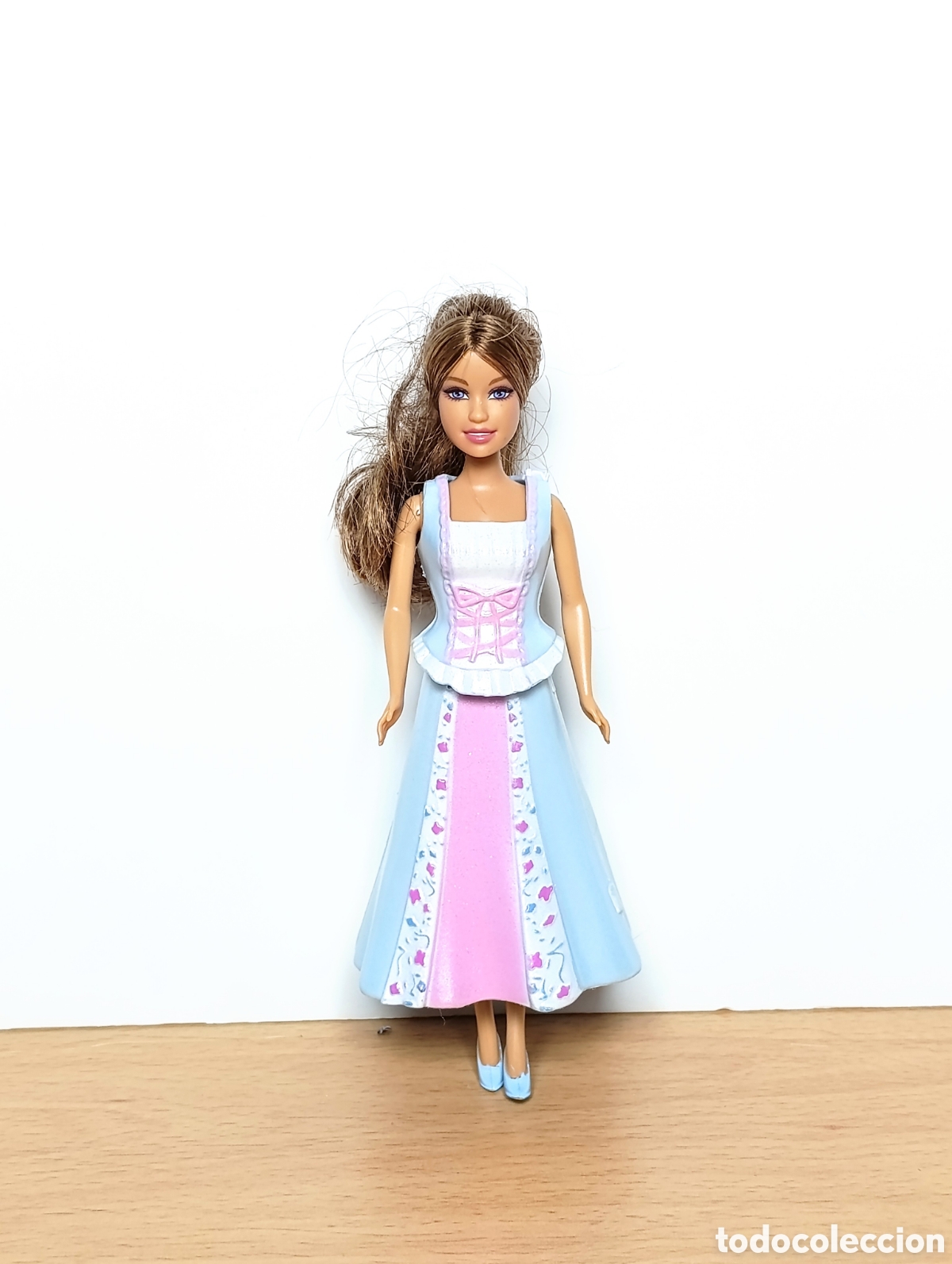 Barbie y Ken: Minikingdom Barbie Princesa Erika