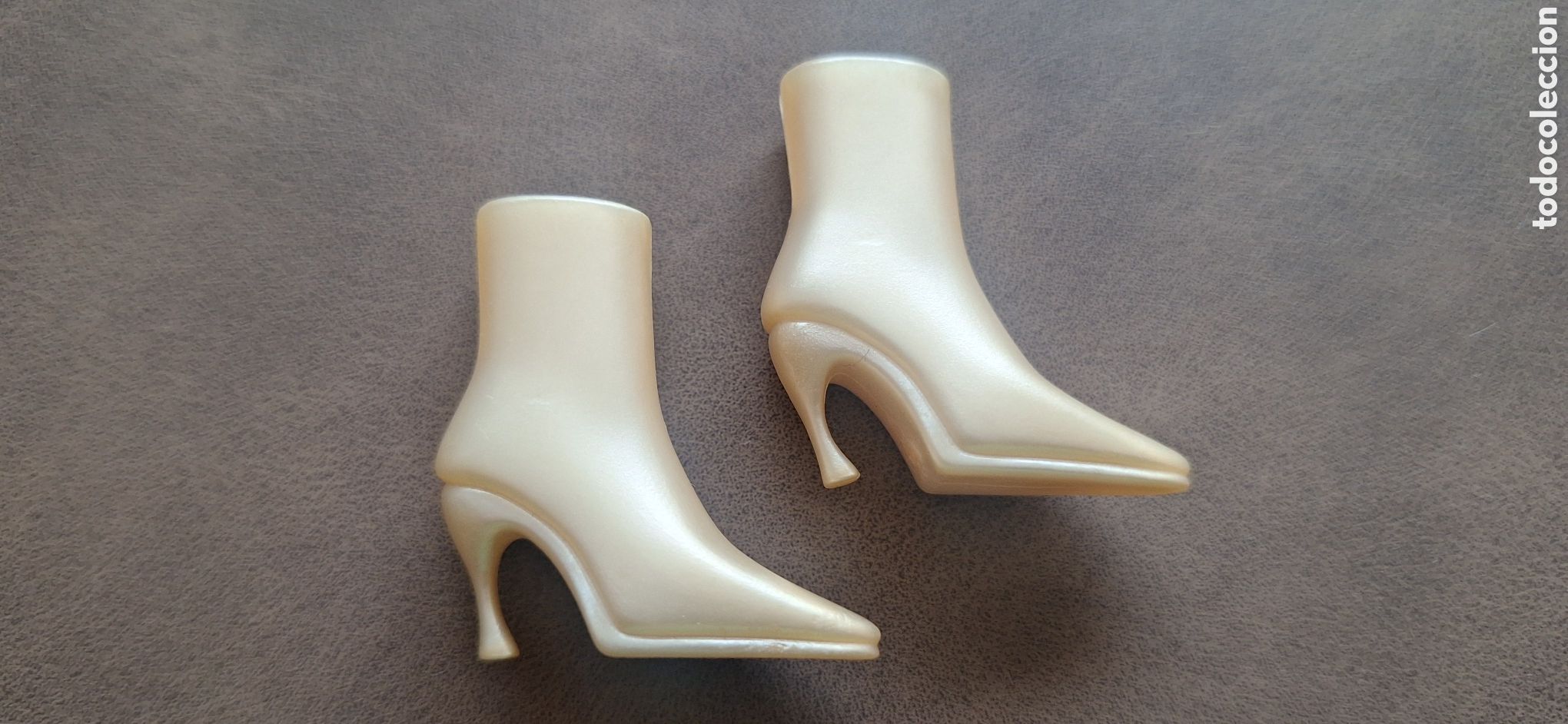 Barbie y Ken: botines barbie epoca fashion fever
