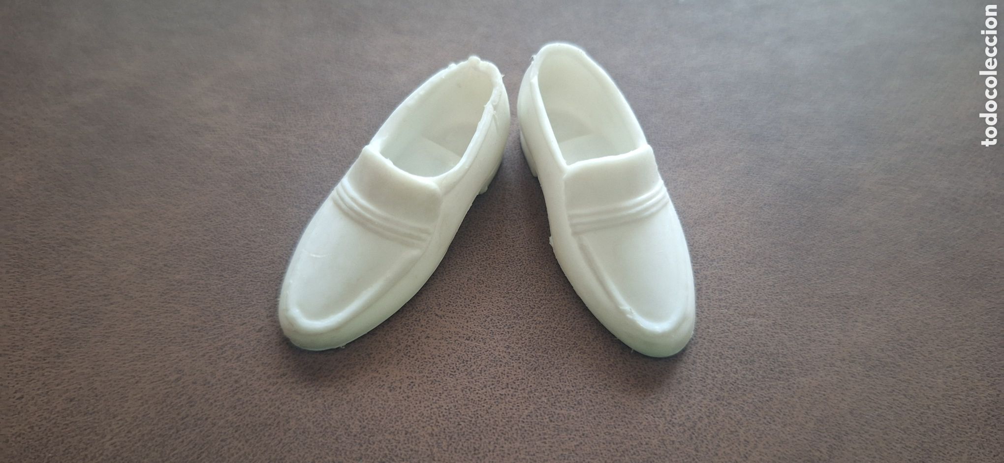 Barbie y Ken: zapatos ken a&ntilde;os 90 fashion avenie