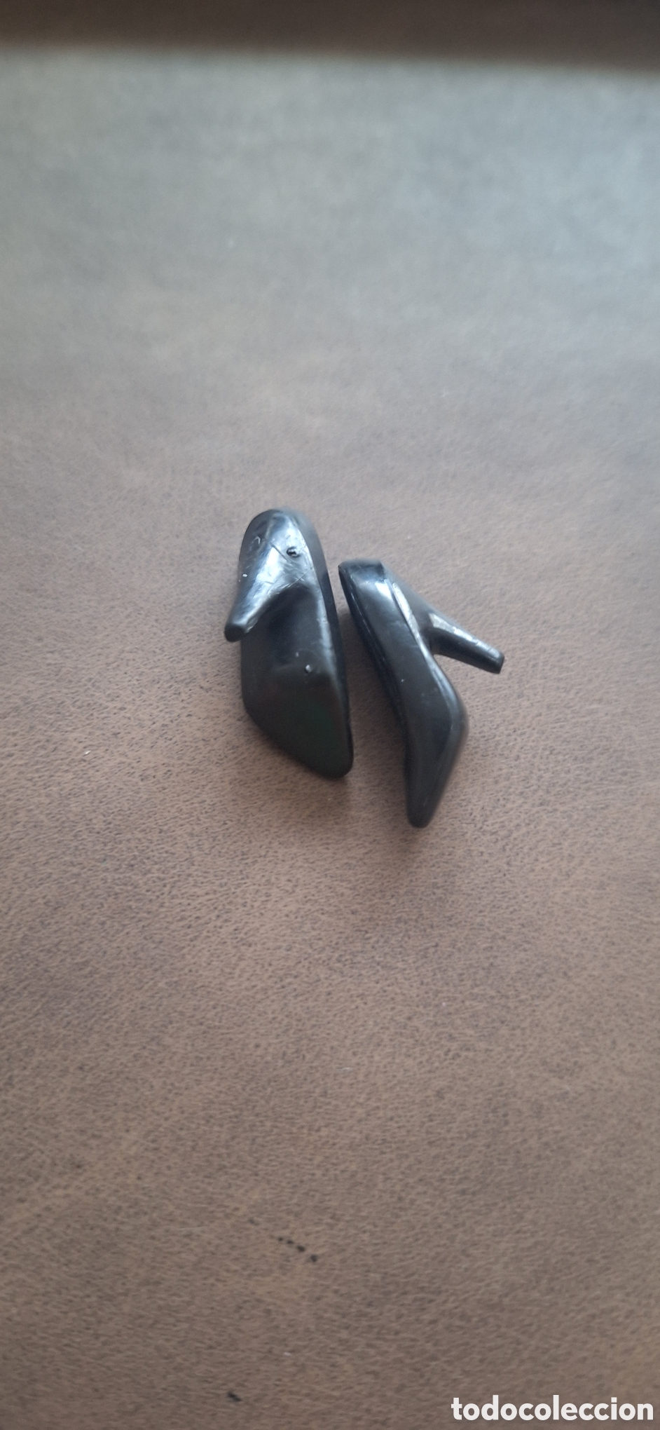 Barbie y Ken: zapatos negros barbie a&ntilde;os 90