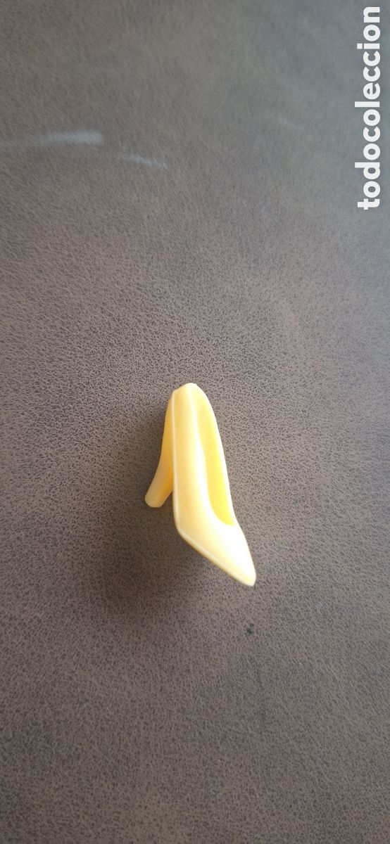 Barbie y Ken: zapato barbie/nancy model a&ntilde;os 90