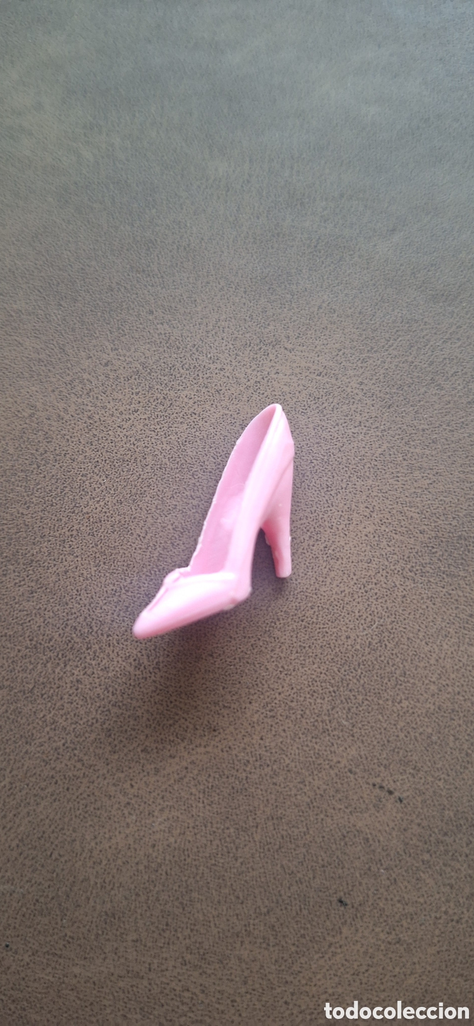 Barbie y Ken: zapato Barbie sparkle eyes