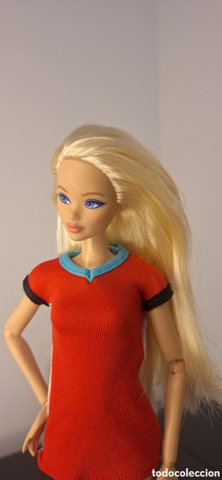 Barbie y Ken: camiseta/vestido Barbie a&ntilde;os 2000s
