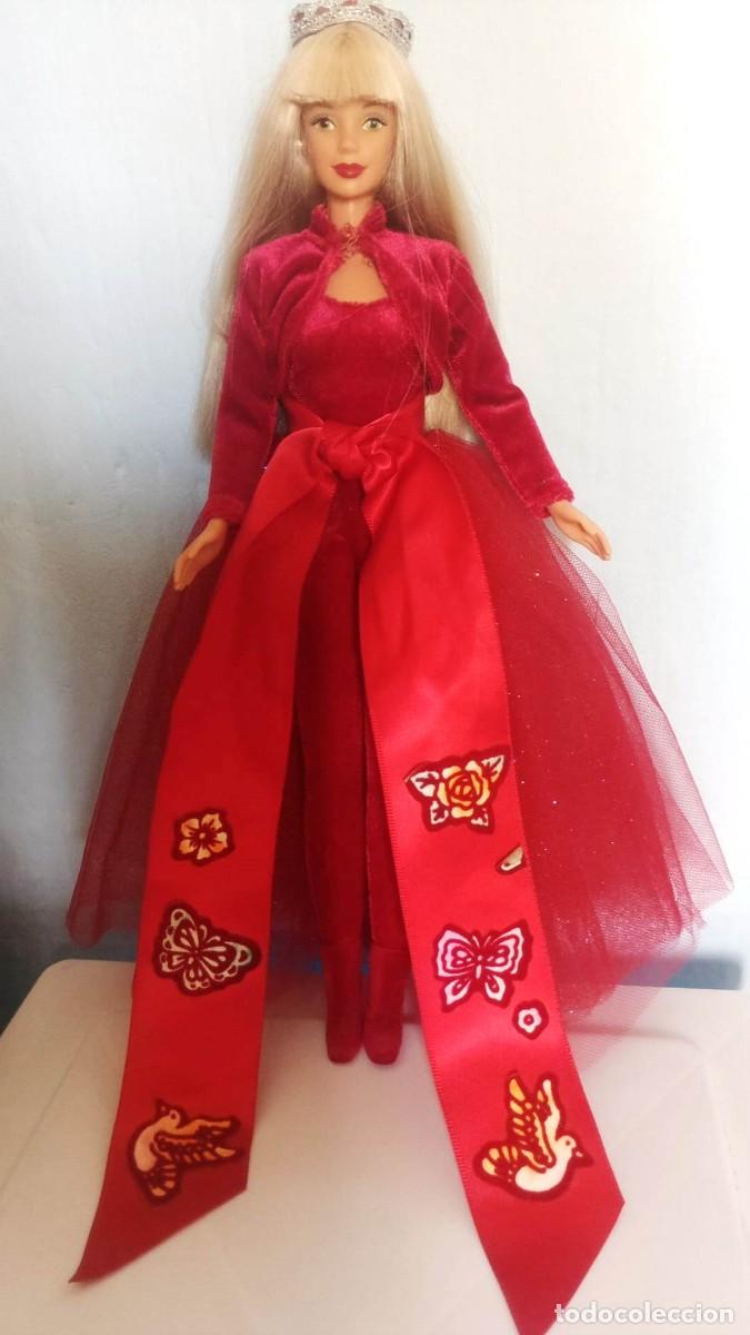 Barbie y Ken: Mu&ntilde;eca Barbie Very Velvet