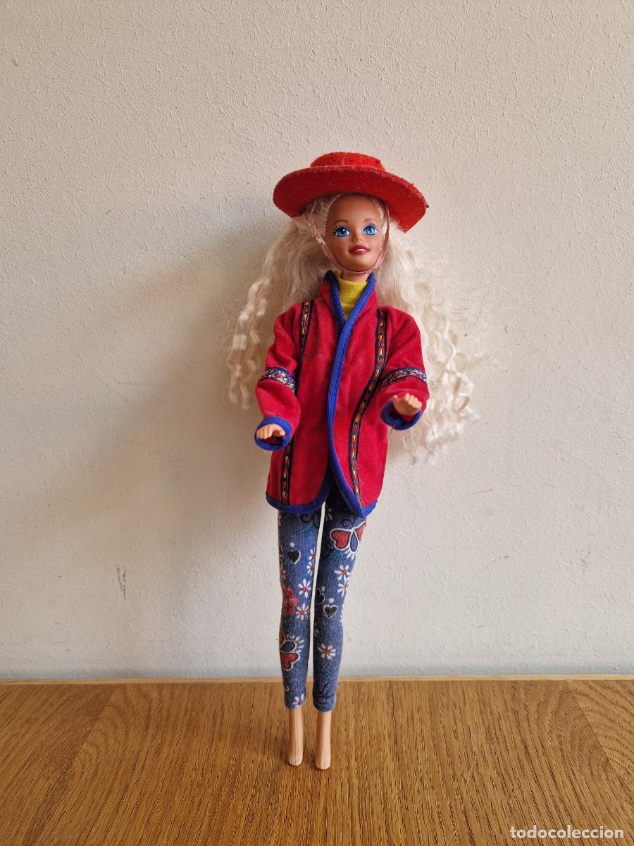Barbie y Ken: MU&Ntilde;ECA BARBIE BENETTON