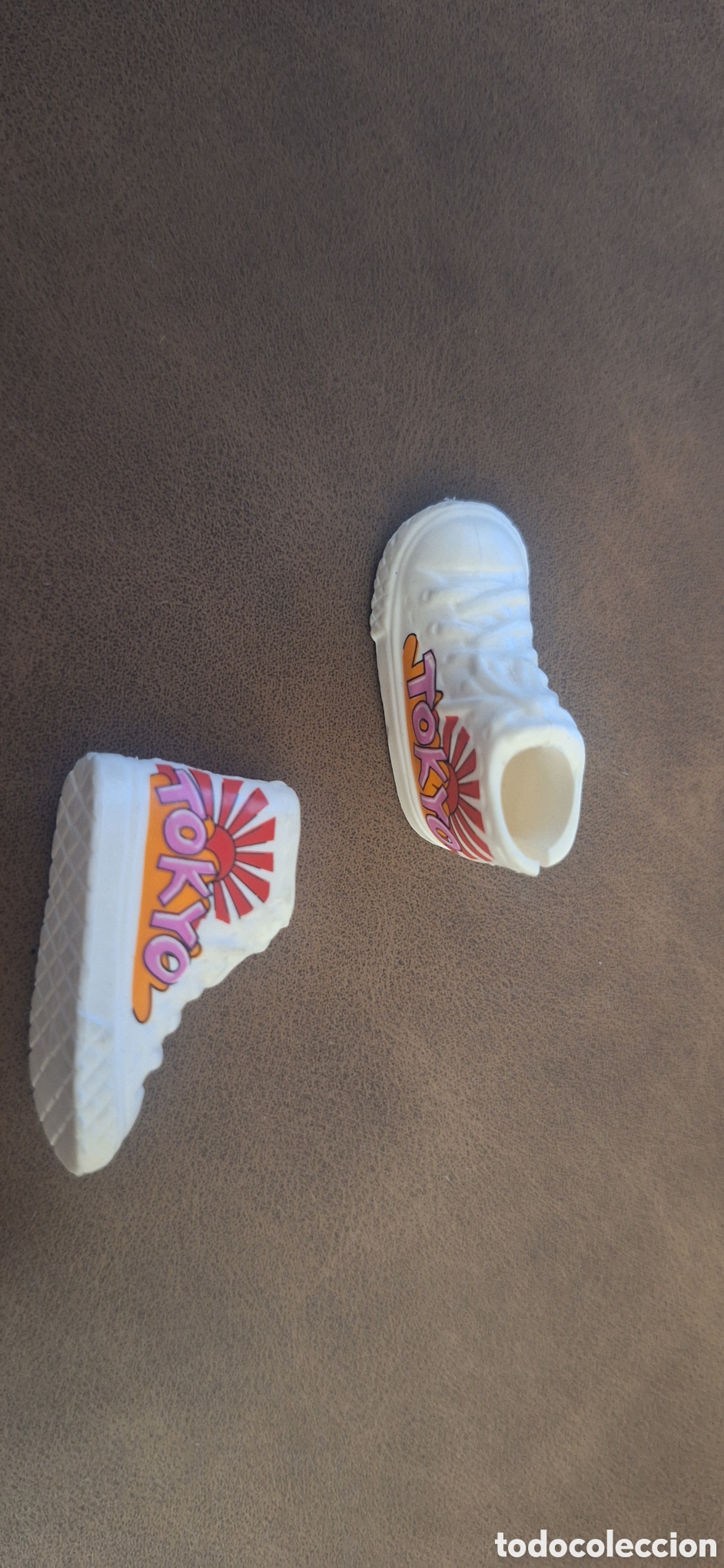 Barbie y Ken: zapatillas barbie/flava a&ntilde;os 2000s