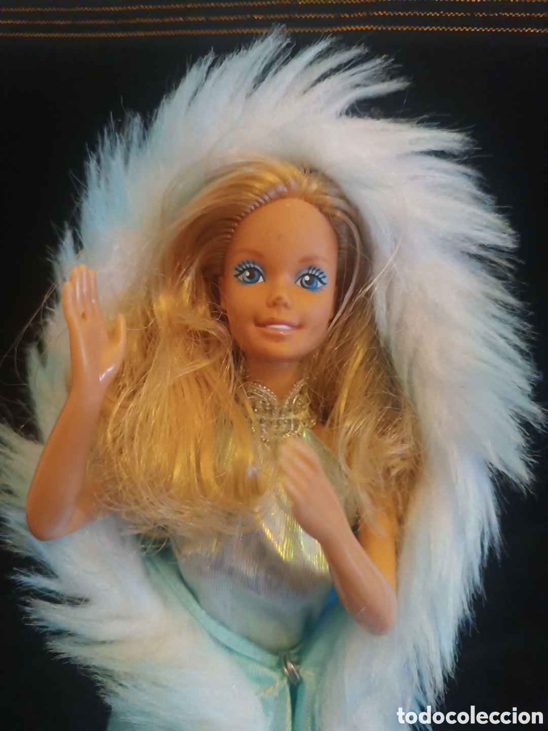 Barbie y Ken: Barbie Magic mov&iacute; con capa - Foto 3