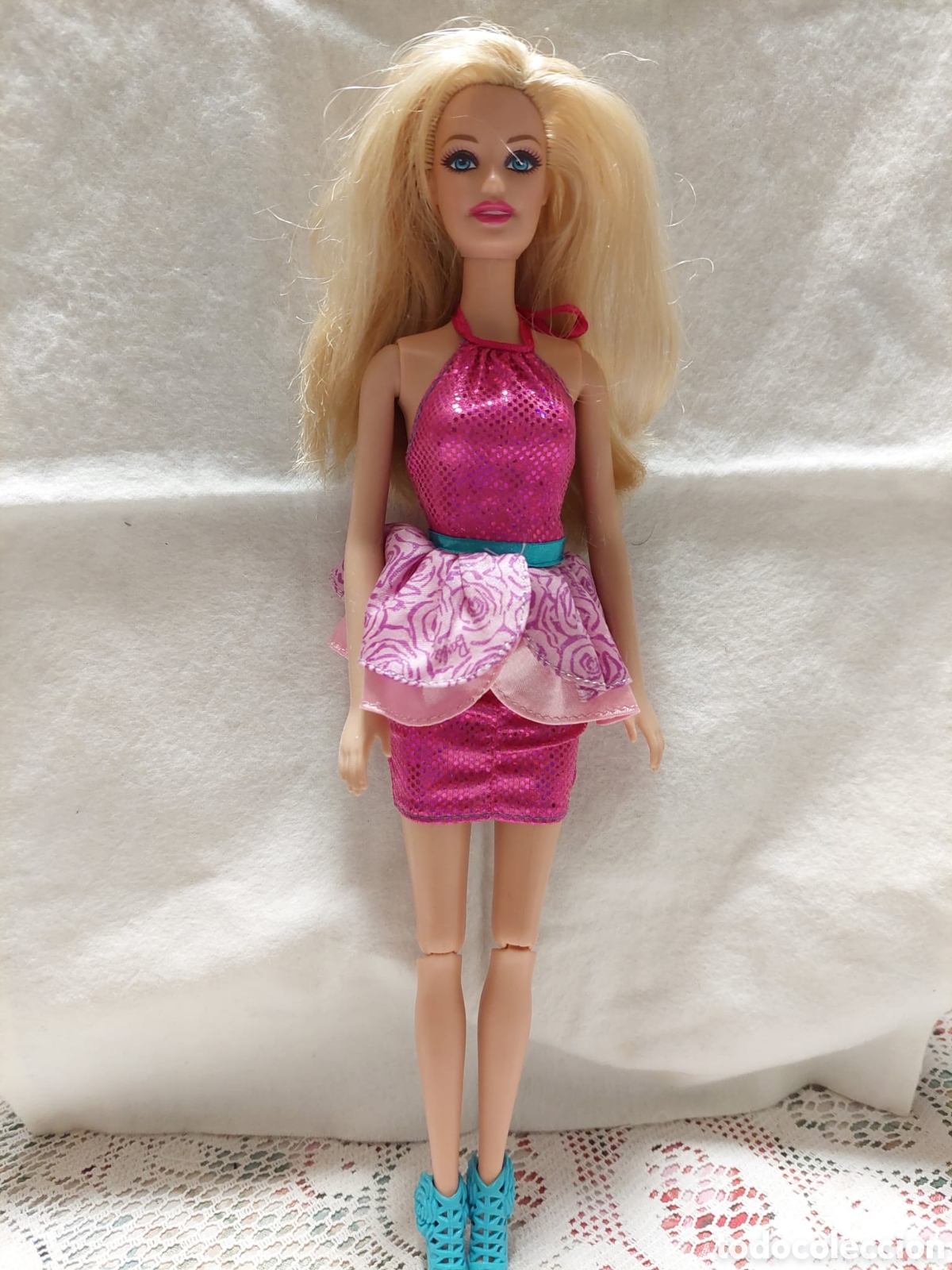 Barbie y Ken: MU&Ntilde;ECA BARBIE &rdquo;fiesta&rdquo;