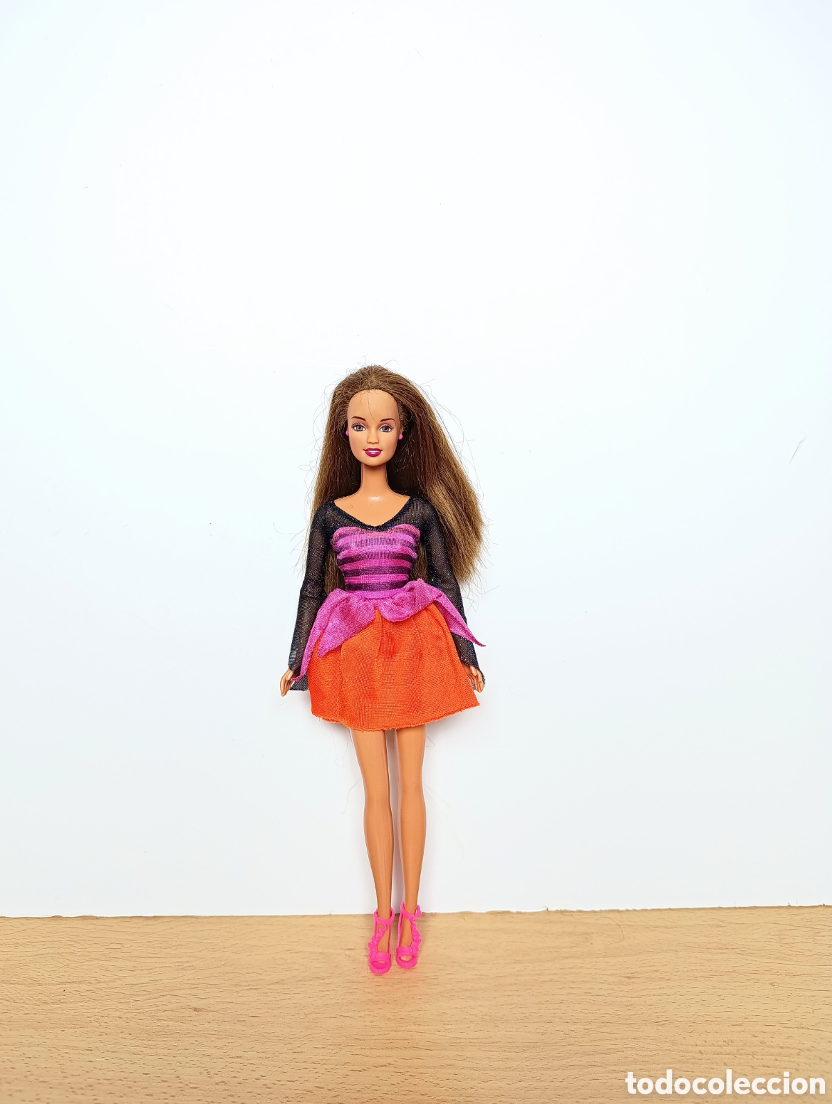 Barbie y Ken: Mu&ntilde;eca Barbie teresa con vestido de Halloween