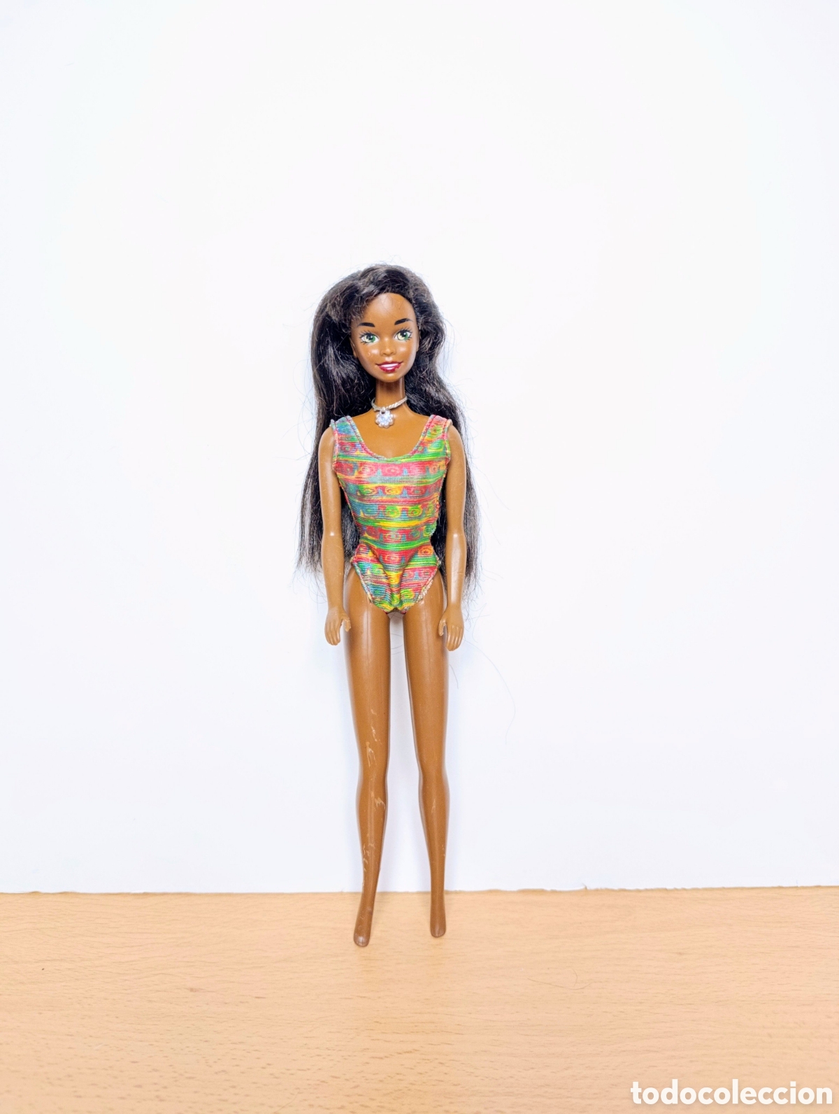 Barbie y Ken: Mu&ntilde;eca Barbie Christie glitter beach