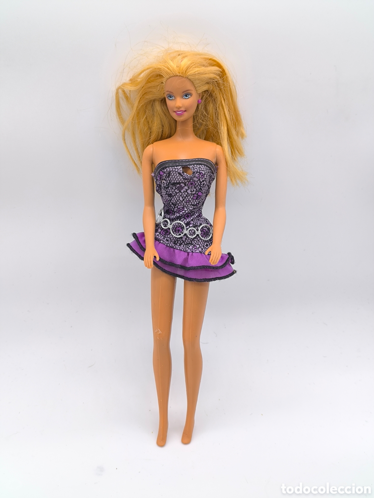 Barbie y Ken: Barbie Fashion vestido morado Mattel mu&ntilde;eca articulada