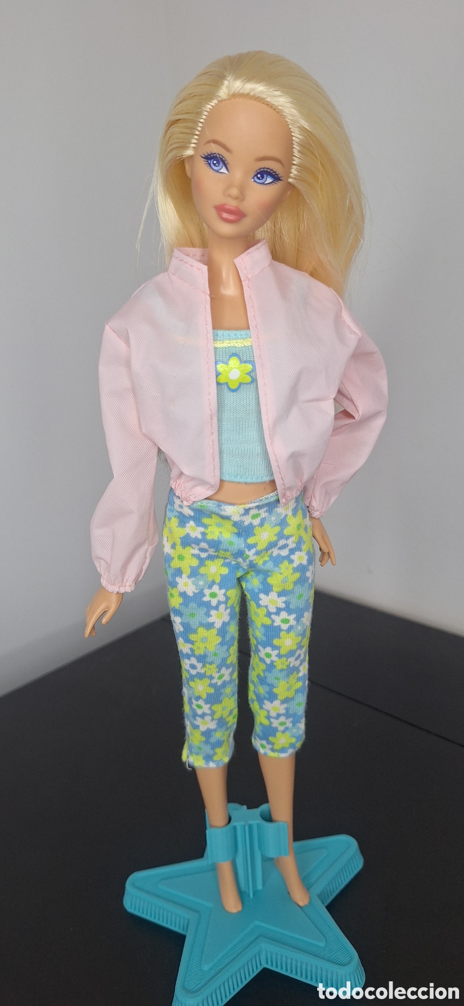 Barbie y Ken: conjunto Barbie sol y lluvia 2000s