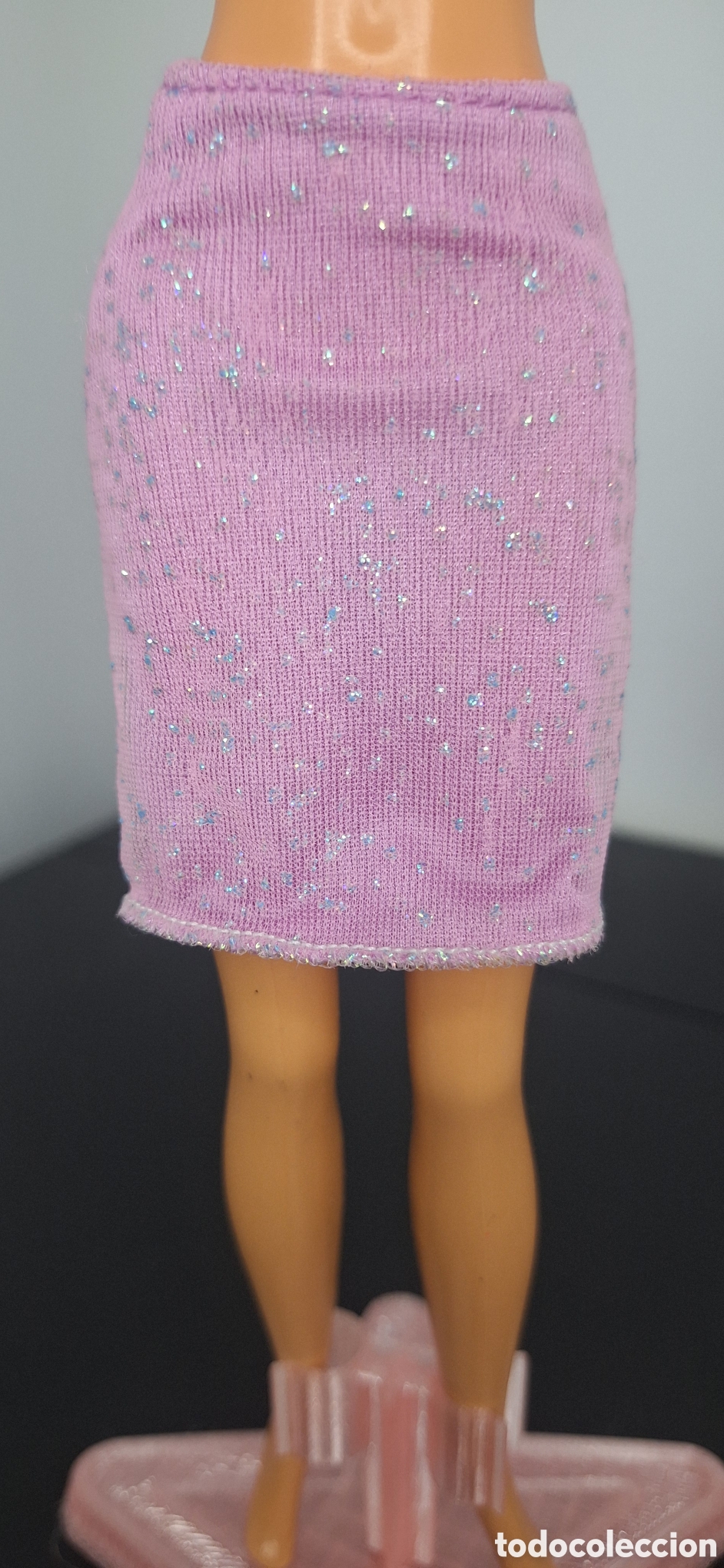 Barbie y Ken: falda barbie a&ntilde;os 2000s