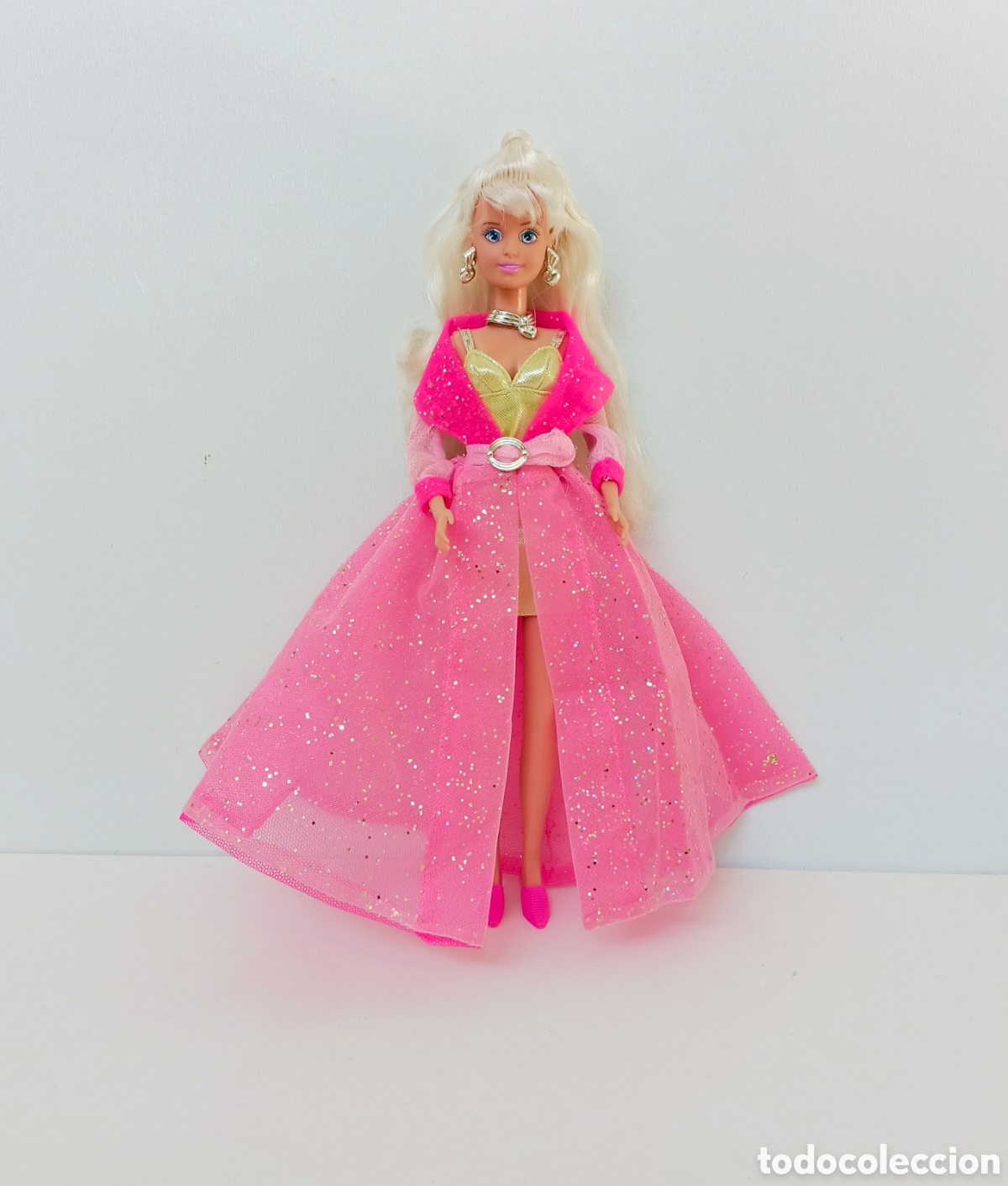 Barbie y Ken: Sindy Glitter Nails Hasbro 1994 chaqueta rosa tul vestido dorado Manos brillantes a&ntilde;os 90 Barbie
