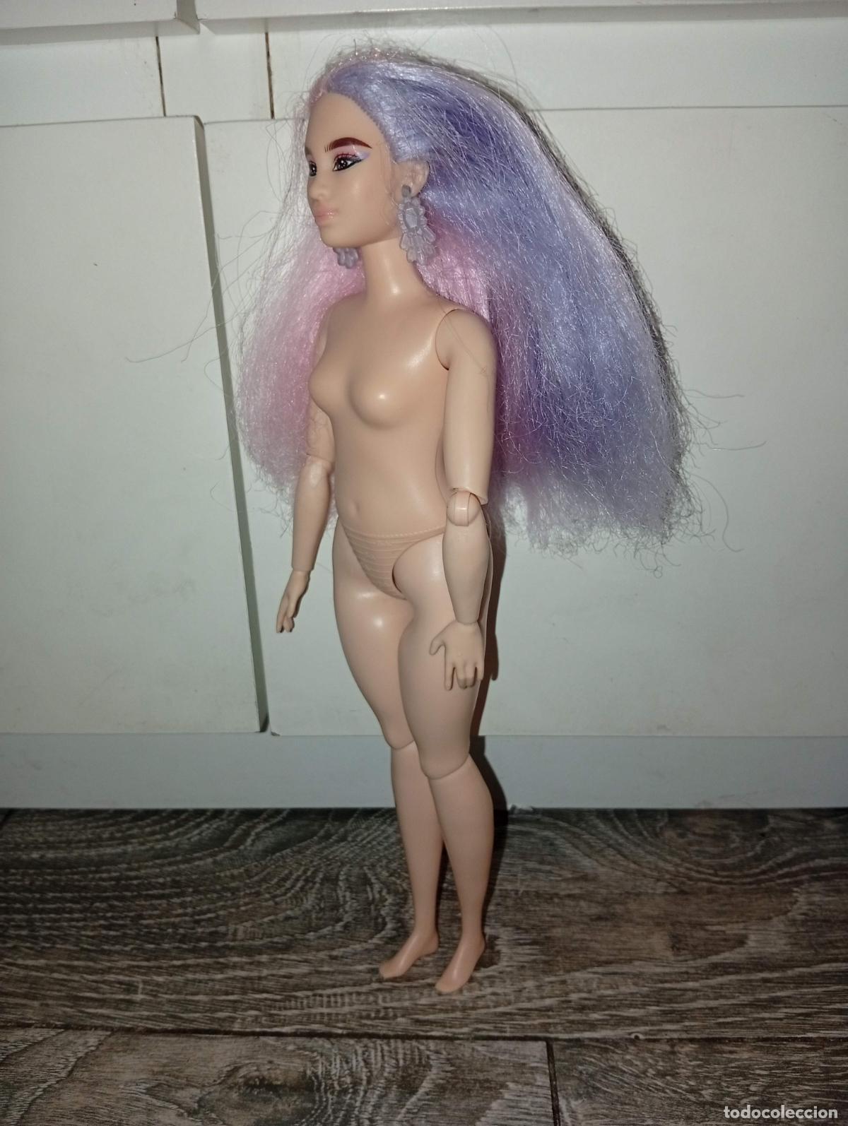 Barbie y Ken: Mu&ntilde;eca Barbie Extra asi&aacute;tica curvy - Foto 7