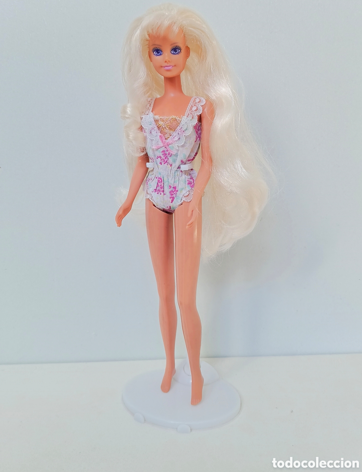 Barbie y Ken: Sindy Dreamtime 1991 con body blanco y estampado flores Hasbro dream pijama lencer&iacute;a a&ntilde;os 90 Barbie