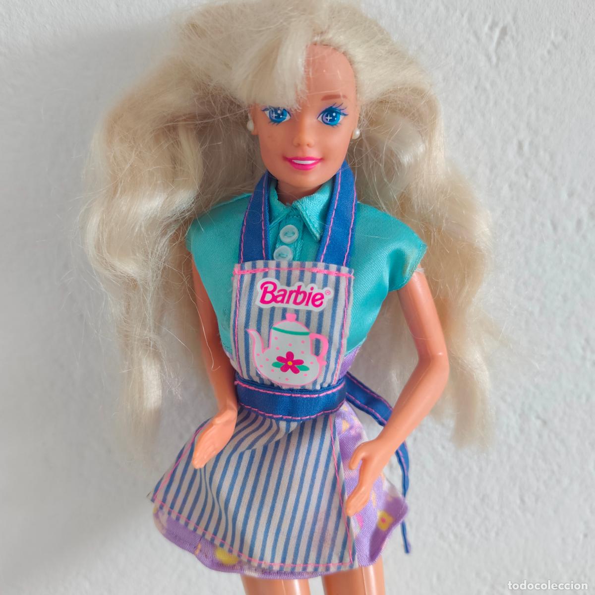 Barbie y Ken: Vestido Barbie 1998 Sweet Treats maniqu&iacute; 1976 nuca 1966;espalda