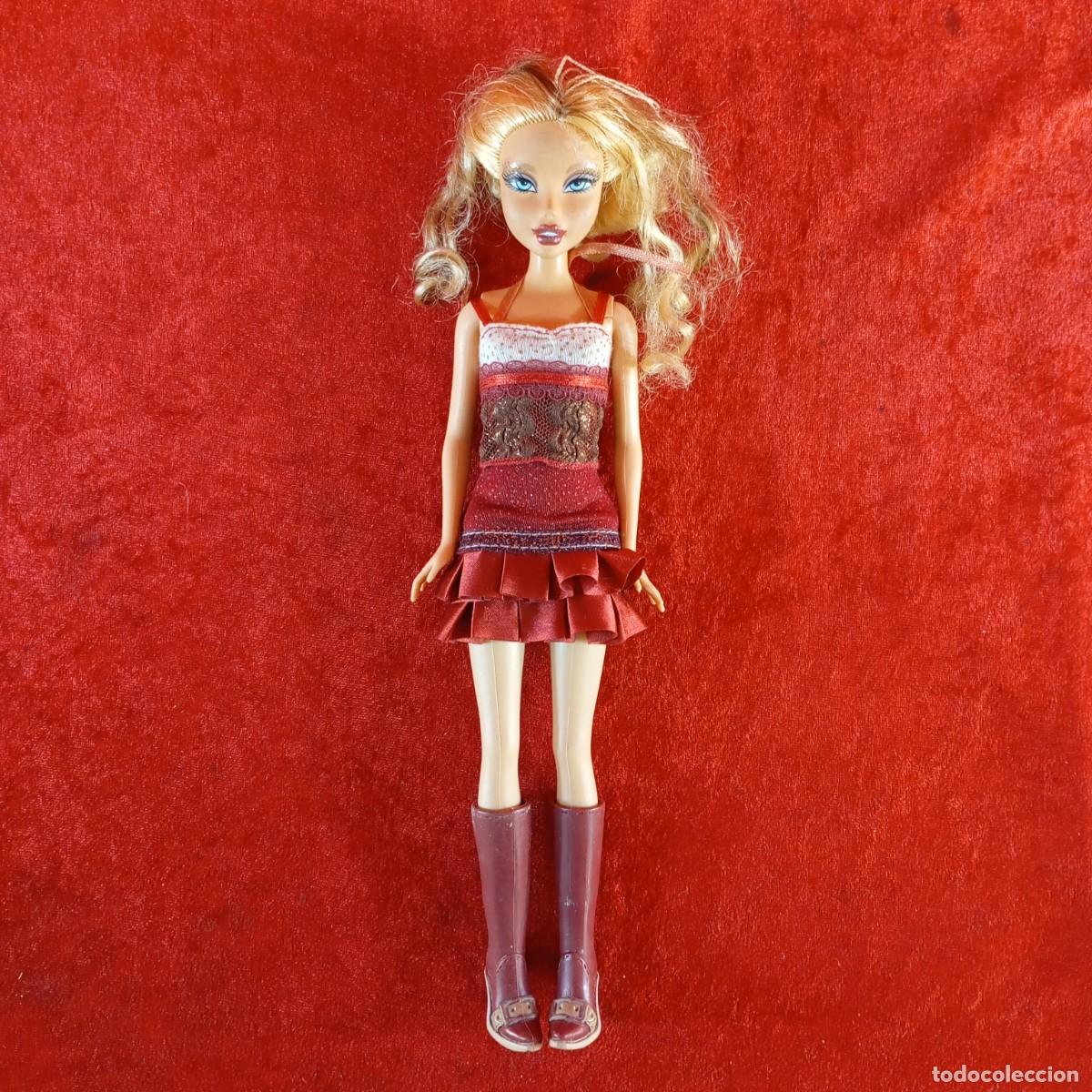 Barbie y Ken: PRECIOSA MU&Ntilde;ECA - BARBIE MY SCENE - DELANCEY - VESTIDO ROJO - MATTEL - 2003 - 310 X 90 MM / 5646