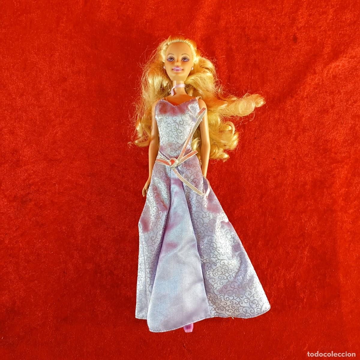 Barbie y Ken: PRECIOSA MU&Ntilde;ECA - BARBIE PRINCESA DE LA NIEVE - VESTIDO MORADO - MATTEL - 1998 - 300 X 80 MM / 5647