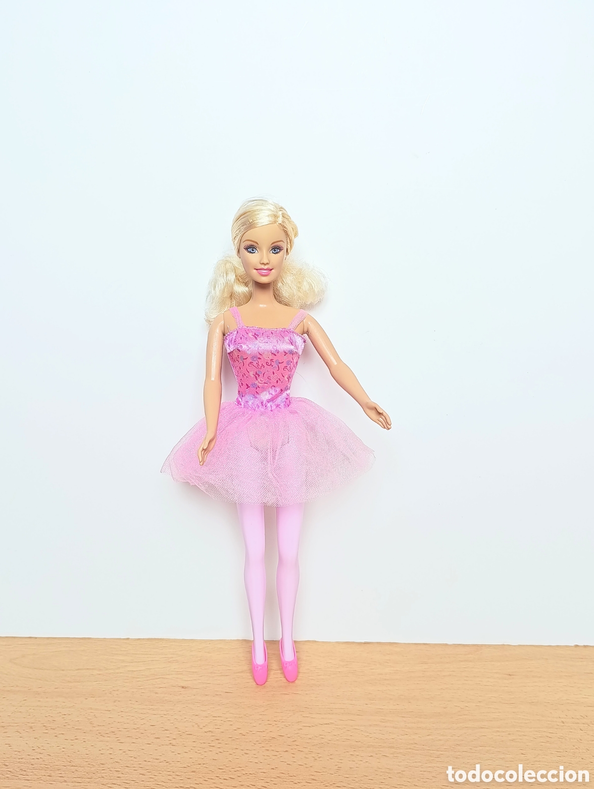 Barbie y Ken: Mu&ntilde;eca Barbie my first ballet lesson 2004 - Foto 1