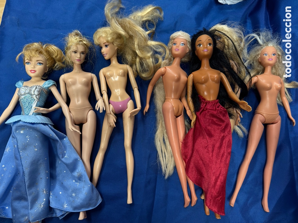 Barbie y Ken: Lote mu&ntilde;ecas Barbie, sindy