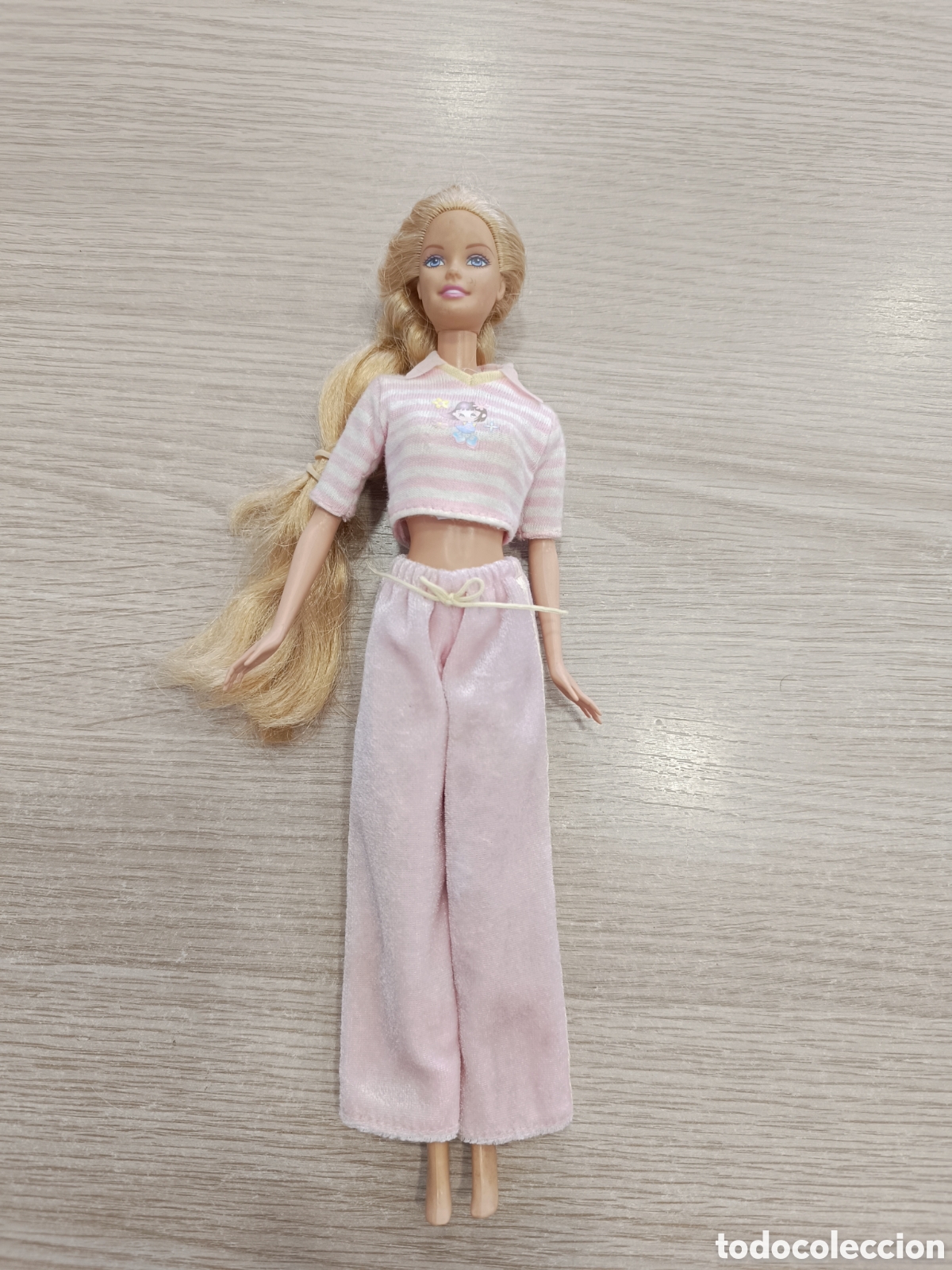 Barbie y Ken: Mu&ntilde;eca Barbie bed time