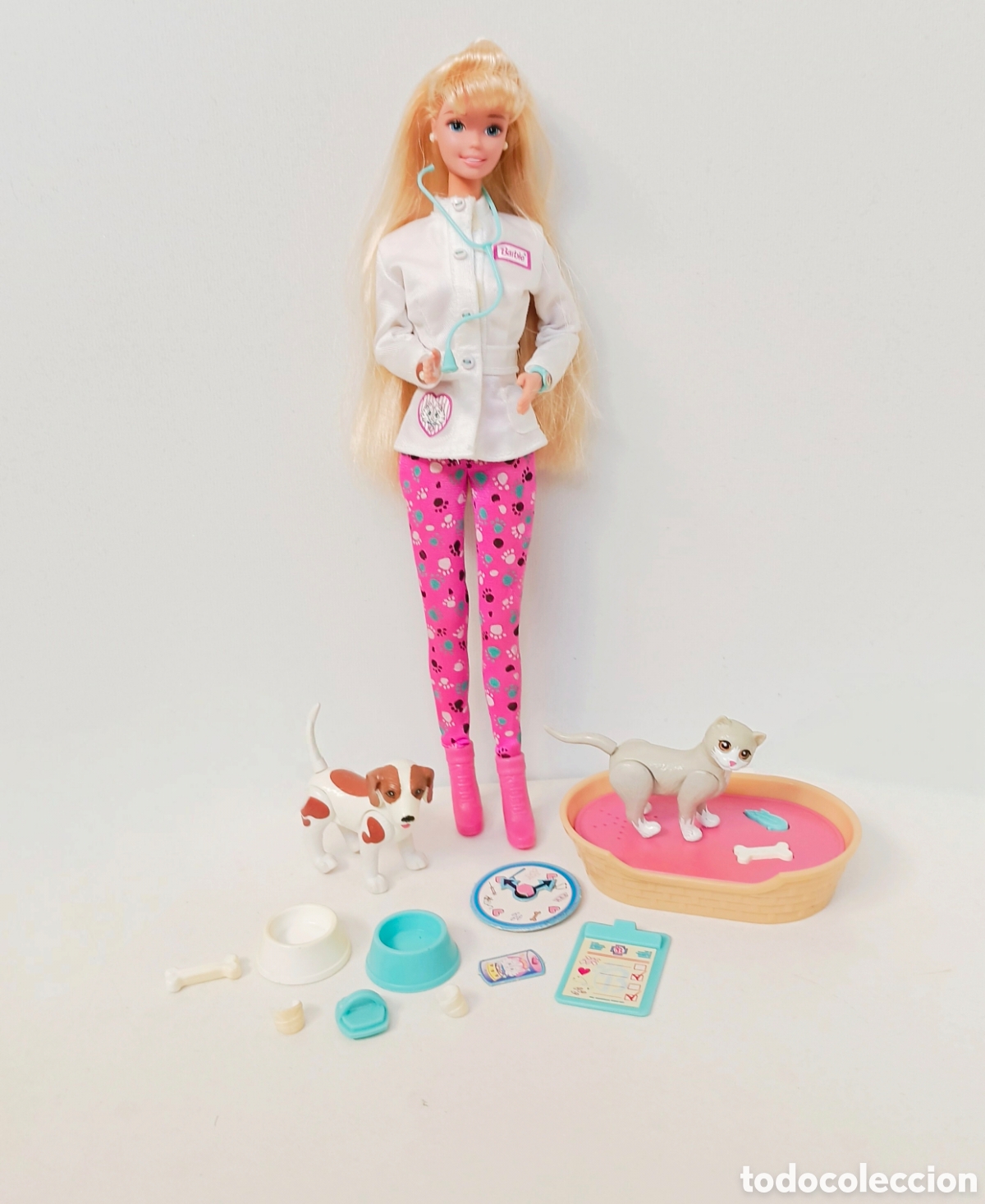 Barbie y Ken: Barbie Pet Doctor 1996 veterinaria con accesorios perro y gato a&ntilde;os 90