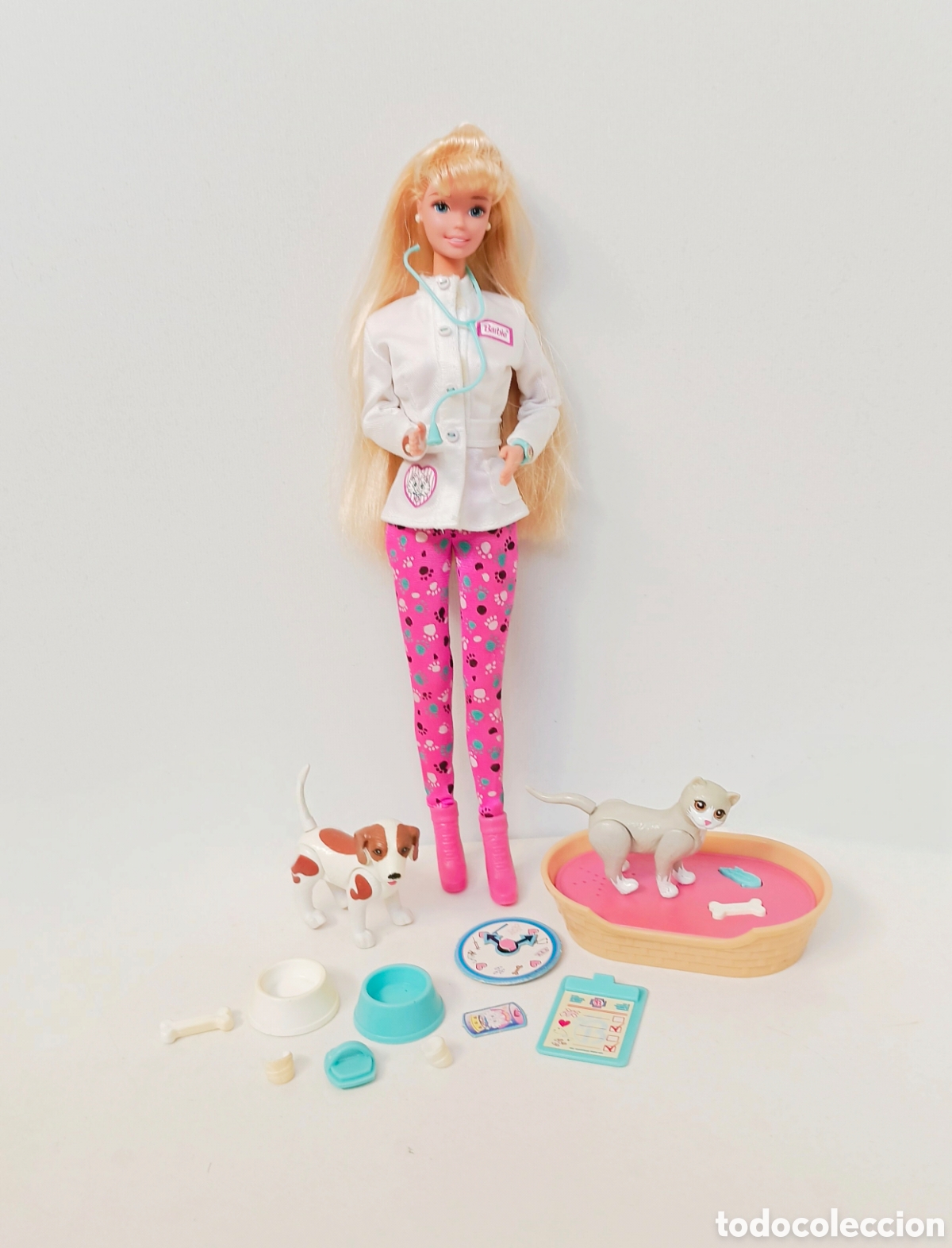 Barbie y Ken: Barbie Pet Doctor 1996 veterinaria con accesorios perro y gato a&ntilde;os 90