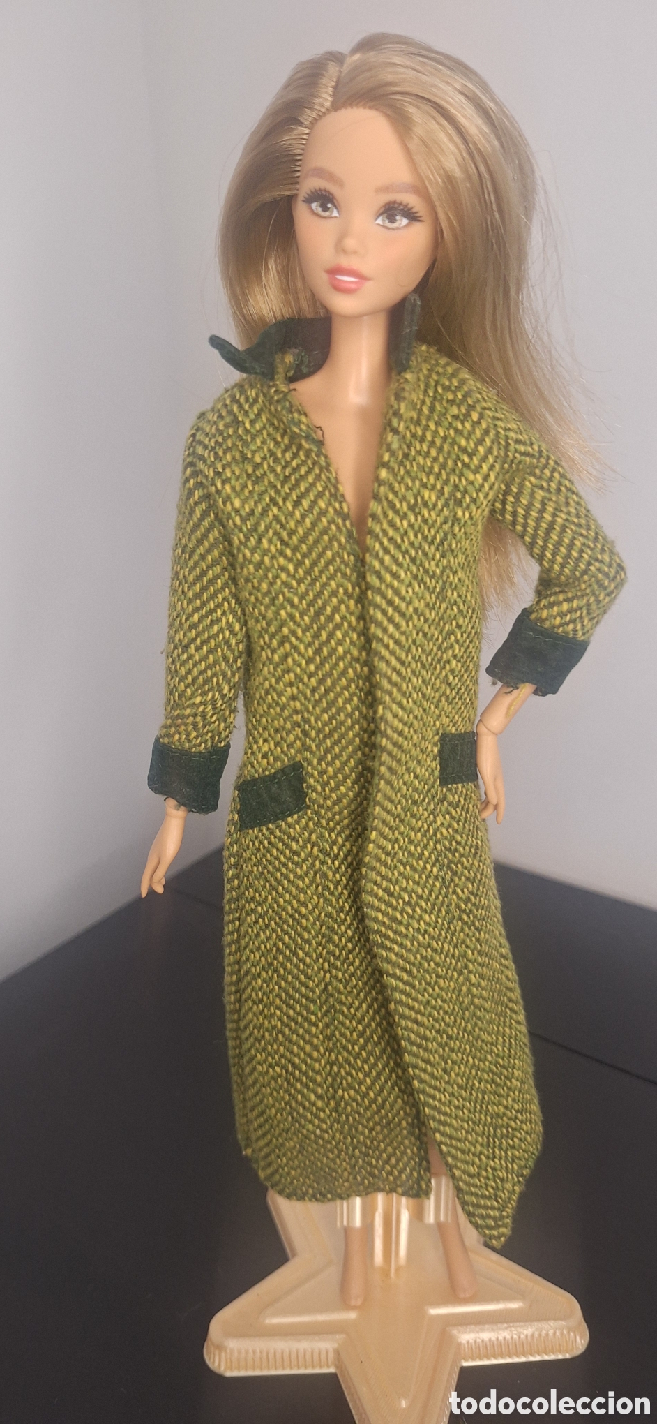 Barbie y Ken: abrigo vintage valido para Barbie