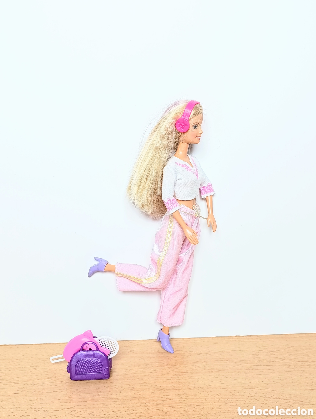 Barbie y Ken: Mu&ntilde;eca Barbie sport con ch&aacute;ndal - Foto 5