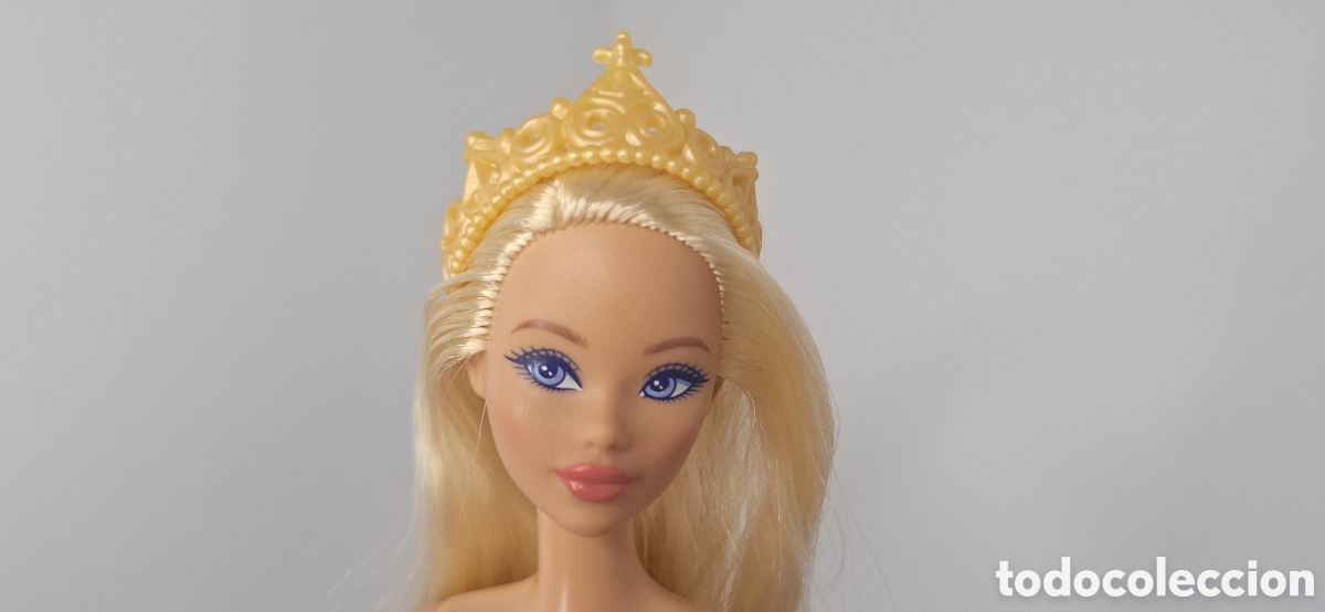 Barbie y Ken: diadema Barbie la princesa y la costurera