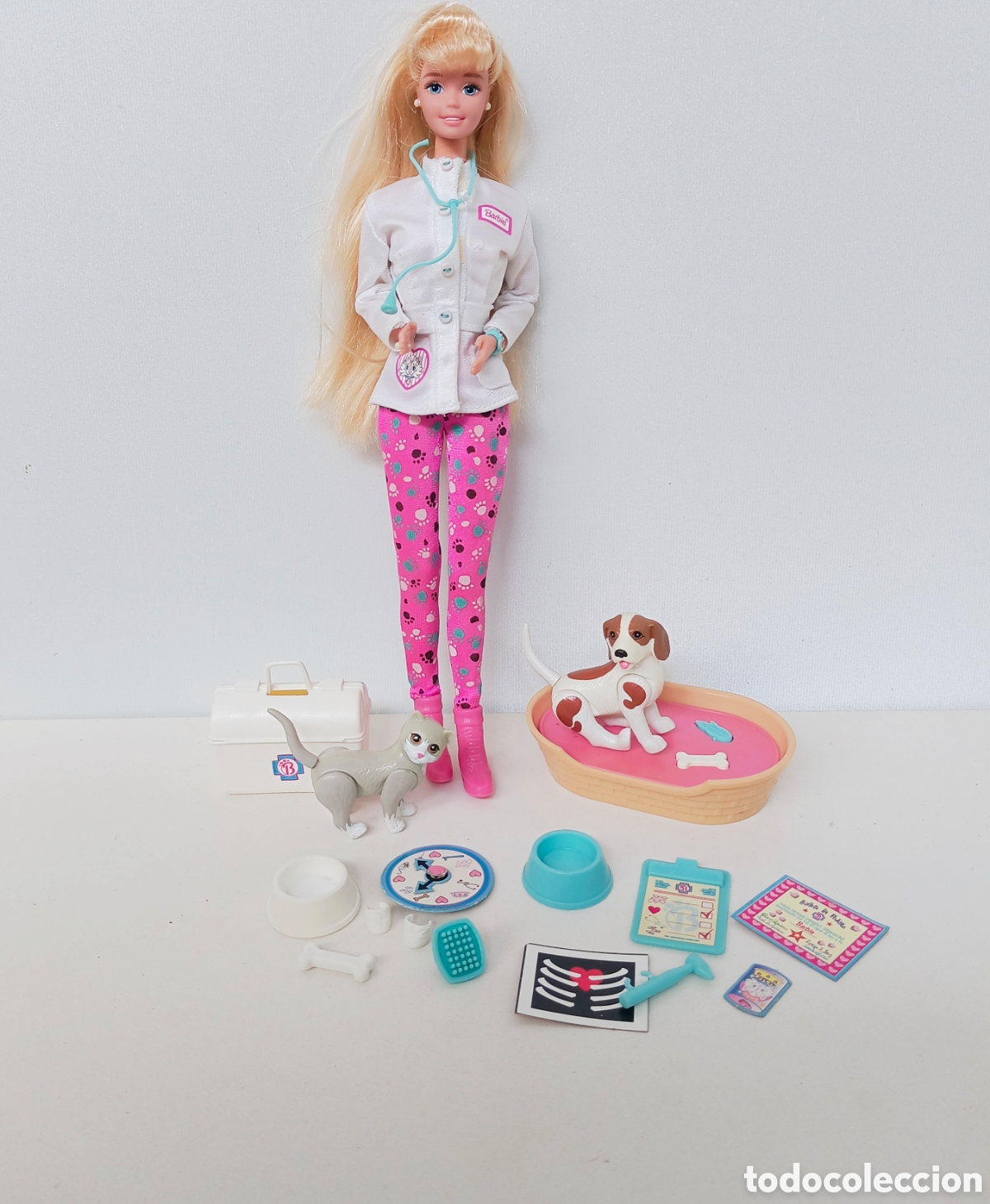 Barbie y Ken: Barbie Pet Doctor 1996 veterinaria con accesorios perro y gato a&ntilde;os 90
