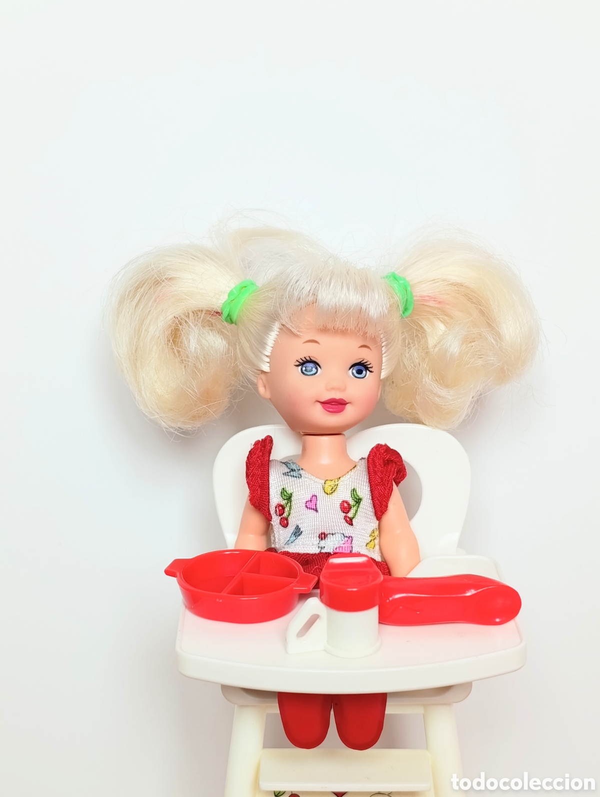 Barbie y Ken: Mu&ntilde;eca Kelly eatin fun - Foto 2