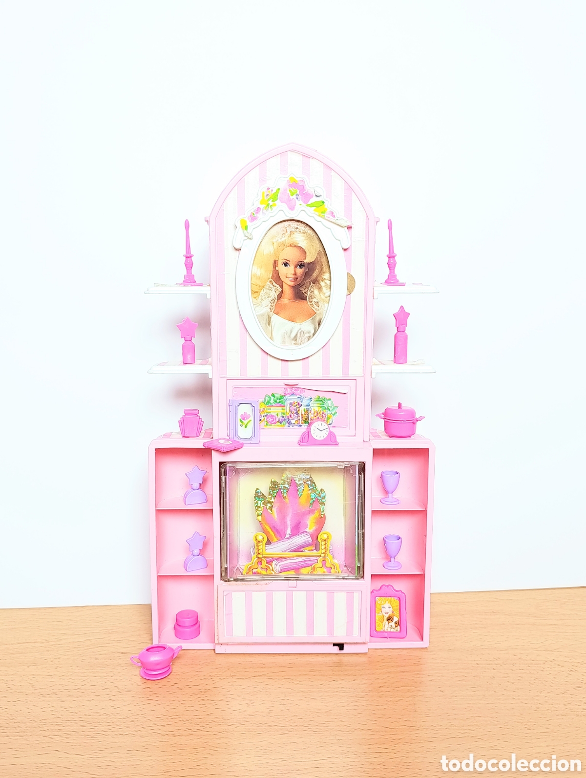 Barbie y Ken: Vitrina chimenea barbie 2 en 1 #11429