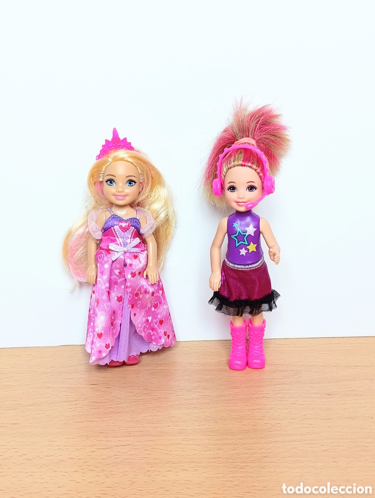 Barbie y Ken: Lote dos mu&ntilde;ecas chelsea rock y dreamtopia