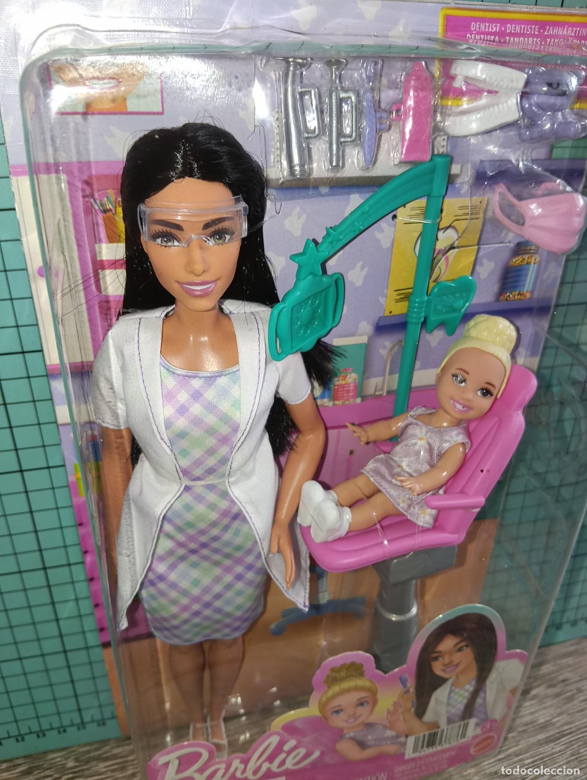 Barbie y Ken: Mu&ntilde;eca Barbie dentista con paciente