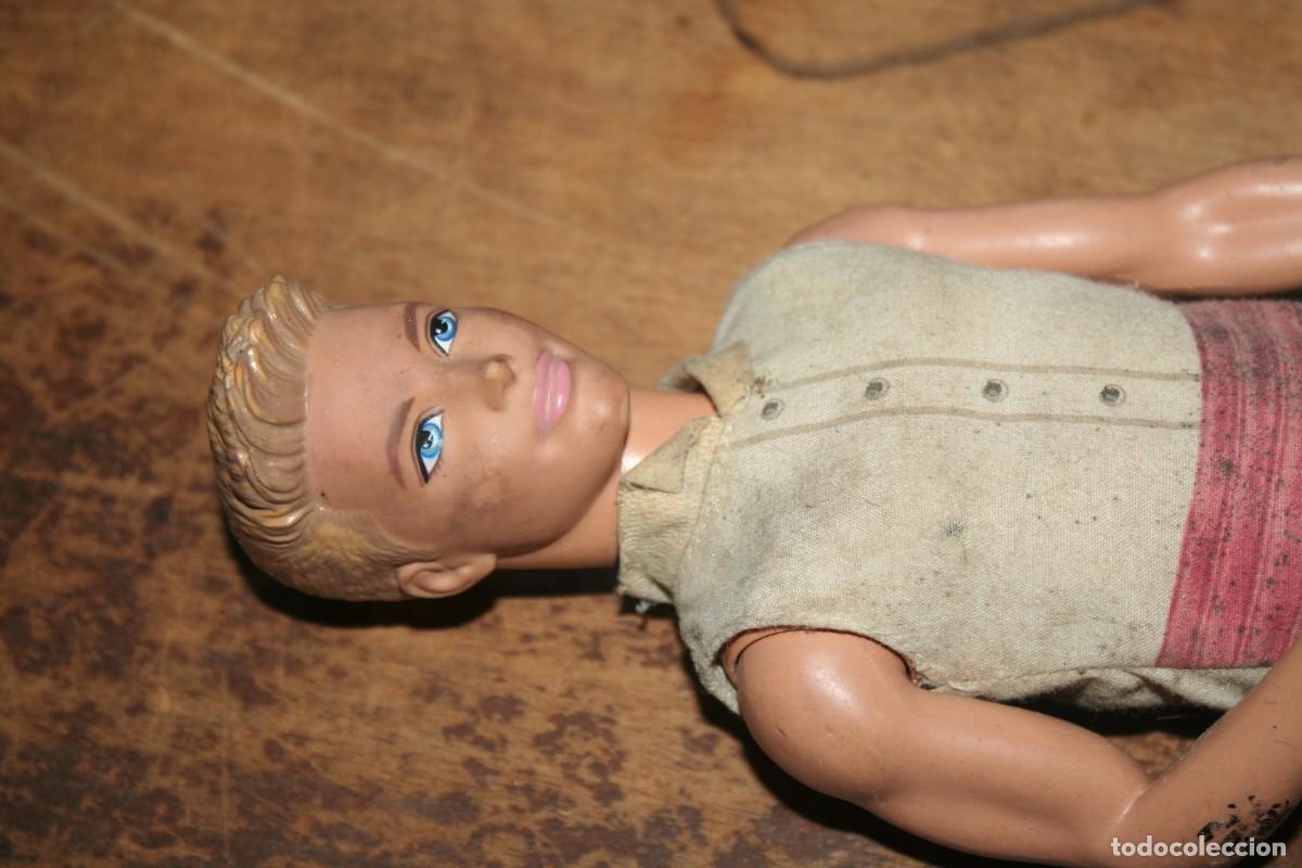 Barbie y Ken: mu&ntilde;eco mattel ken 2012 - Foto 1