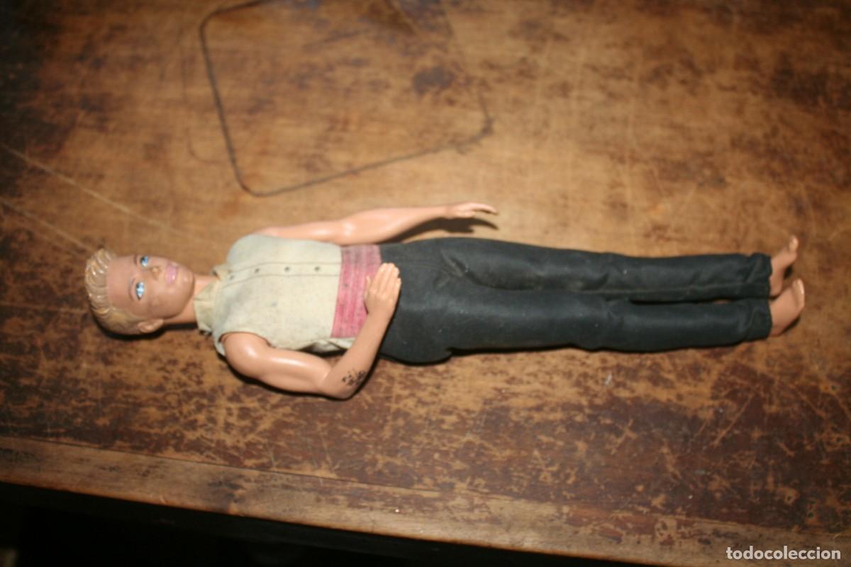 Barbie y Ken: mu&ntilde;eco mattel ken 2012 - Foto 2