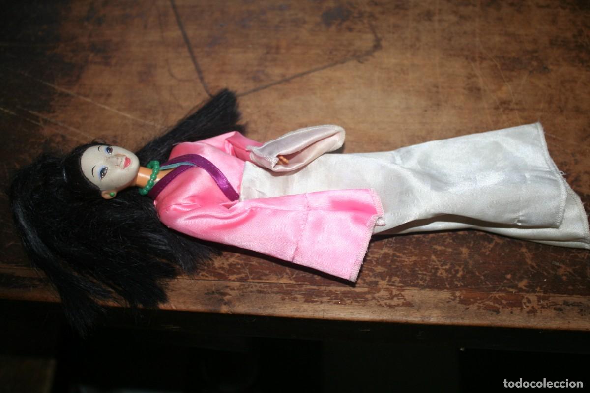 Barbie y Ken: mu&ntilde;eca barbie mulan disney - Foto 2