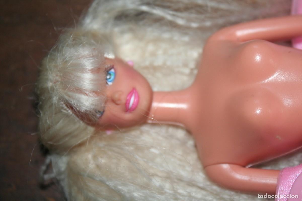 Barbie y Ken: mu&ntilde;eca barbie mattel Barbie Maquillaje Twirlin