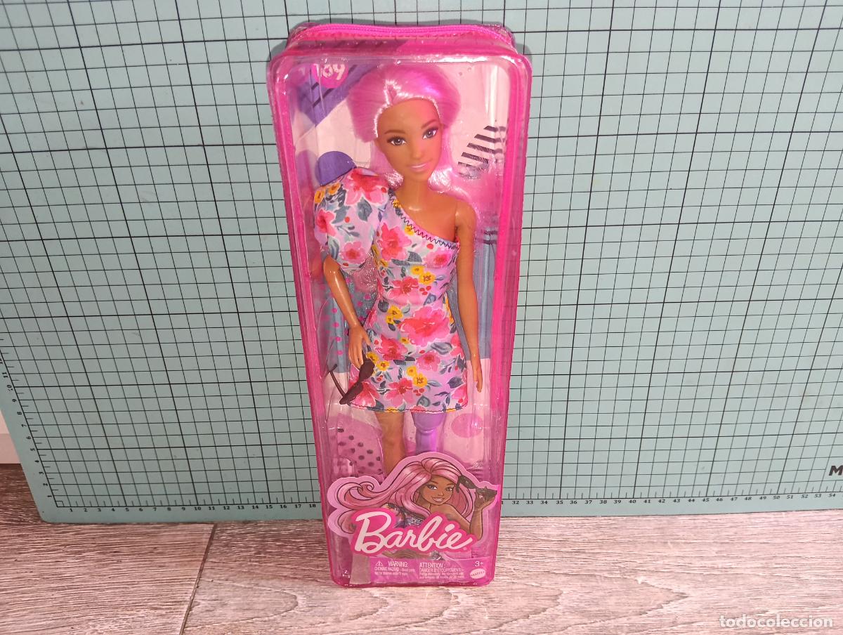 Barbie y Ken: mu&ntilde;eca Barbie fashionista 189 style