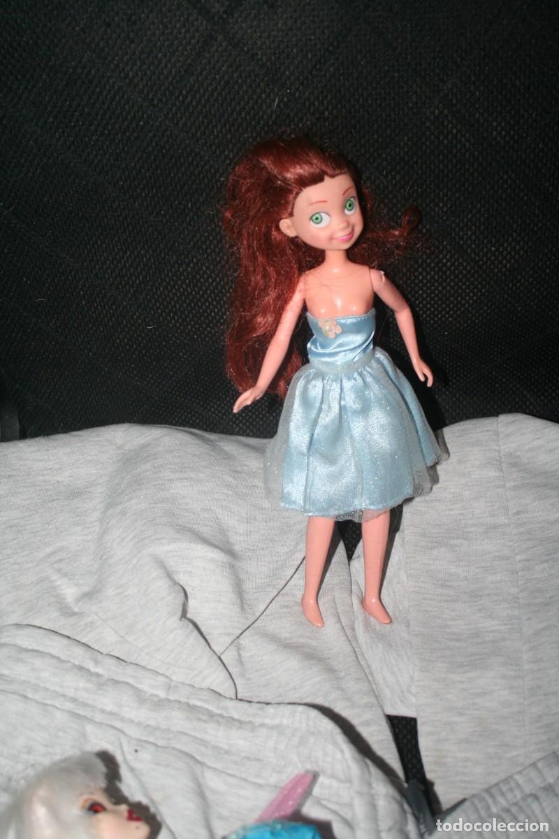 Barbie y Ken: mu&ntilde;eca toy story disney mattel jessie