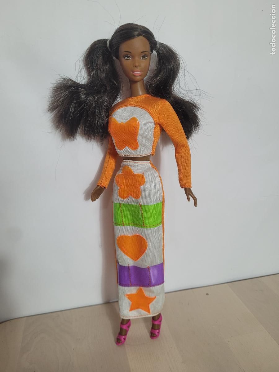 Barbie y Ken: Barbie Christie Picture Pockets bolsillos divertidos