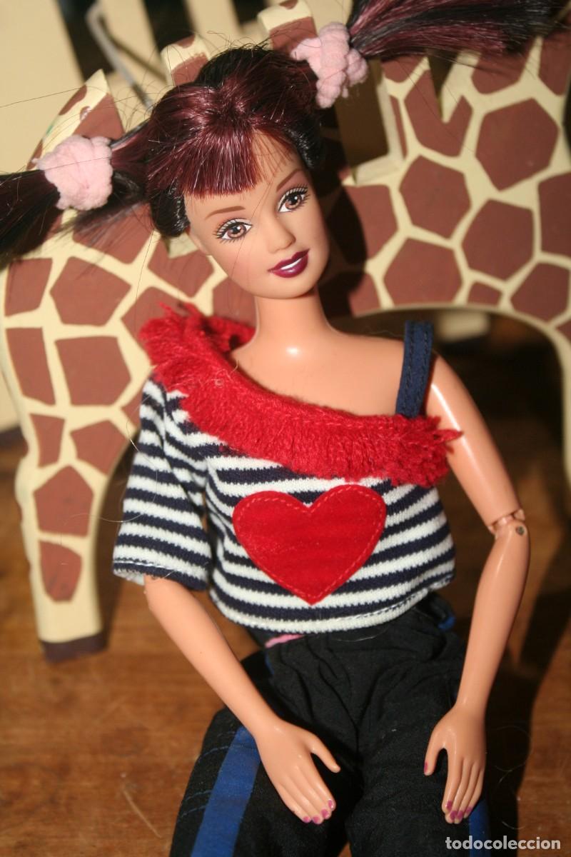 Barbie y Ken: mu&ntilde;eca barbie 1990 casta&ntilde;a morena